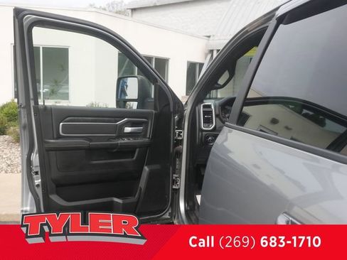 Used 2024 RAM 2500 Big Horn w/ Level 2 Equipment Group AWD/4WD image 21
