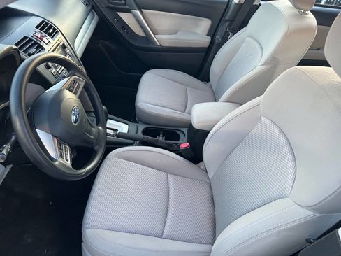 Used 2015 Subaru Forester 2.5i image 16