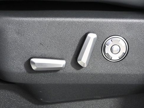 New 2025 Lincoln Navigator Reserve w/ Jet Appearance Package image 14