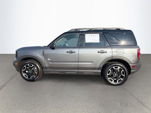 Used 2024 Ford Bronco Sport Outer Banks image 8