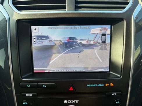 Used 2019 Ford Explorer Sport w/ Equipment Group 401A AWD/4WD image 27