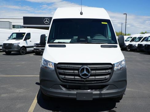 New 2026 Mercedes-Benz Sprinter 2500 image 2