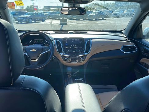 Used 2022 Chevrolet Equinox Premier image 14