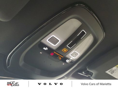 New 2026 Volvo XC90 B6 Plus w/ Protection Package Premier image 34