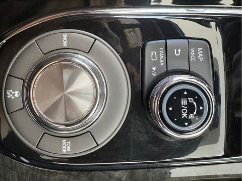 Used 2021 INFINITI QX80 Sensory w/ All-Season Package image 36