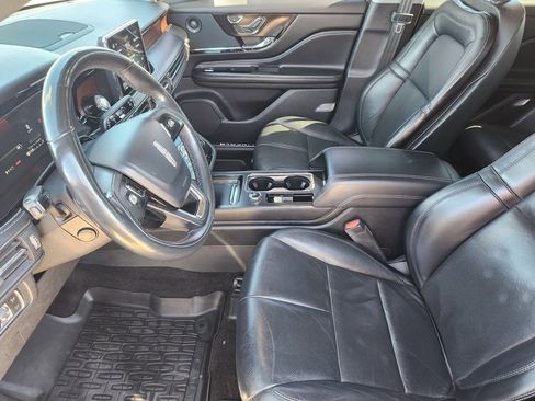 Used 2020 Lincoln Corsair Reserve w/ Equipment Group 201A image 17