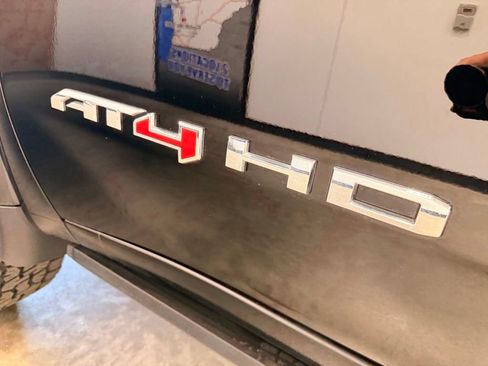 Used 2025 GMC Sierra 2500 AT4 w/ AT4 Premium Plus Package AWD/4WD image 22