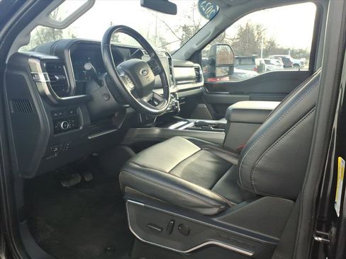 Certified 2023 Ford F250 Lariat w/ Sport Appearance Package image 12