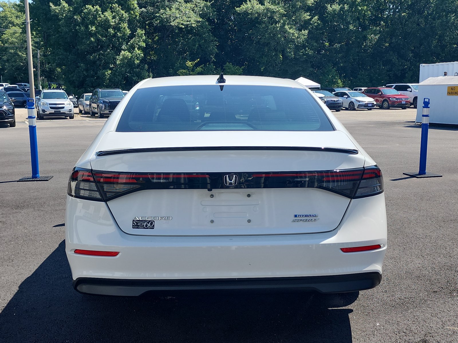 Used 2023 Honda Accord Sport image 4