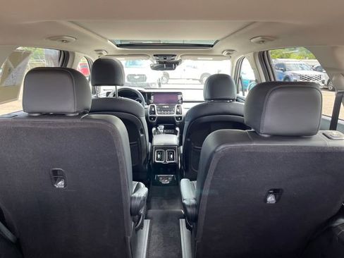 Used 2023 Kia Sorento SX FWD image 32
