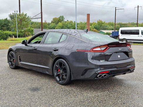 Used 2018 Kia Stinger GT1 image 6