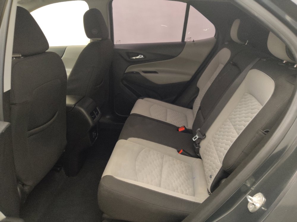 Used 2020 Chevrolet Equinox LS FWD image 18