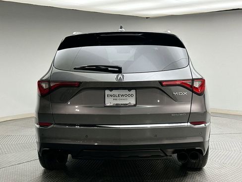 Used 2024 Acura MDX SH-AWD w/ Advance Package image 12