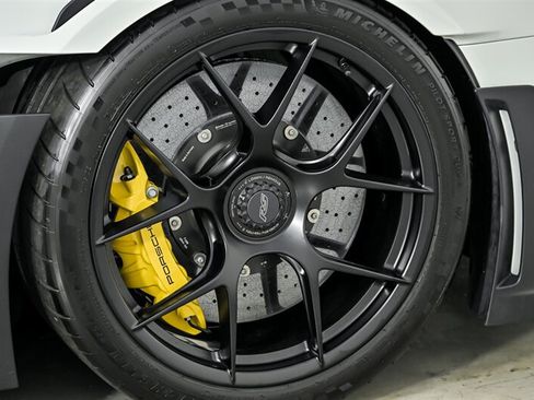 Used 2024 Porsche 911 GT3 RS RWD image 14