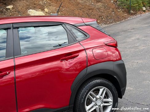 Used 2018 Hyundai Kona SE AWD/4WD image 36