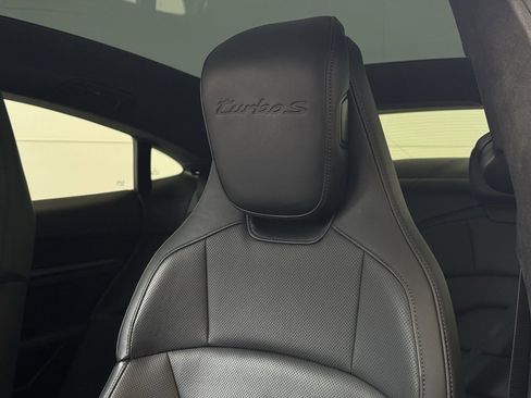 Used 2021 Porsche Taycan Turbo S image 5