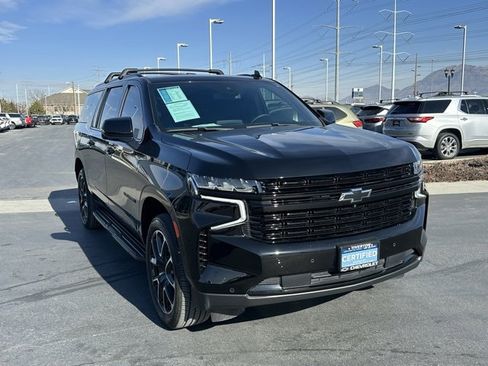 Certified 2024 Chevrolet Suburban RST w/ Luxury Package image 29