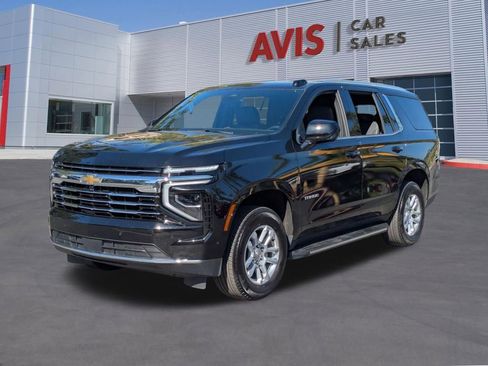 Used 2025 Chevrolet Tahoe LT AWD/4WD image 1