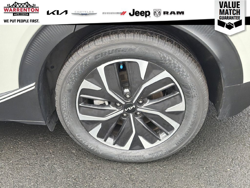 Used 2024 Kia EV6 Light AWD/4WD image 28