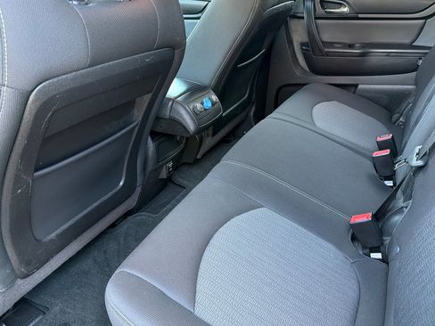 Used 2014 Chevrolet Traverse LT w/ All-Star Edition image 12