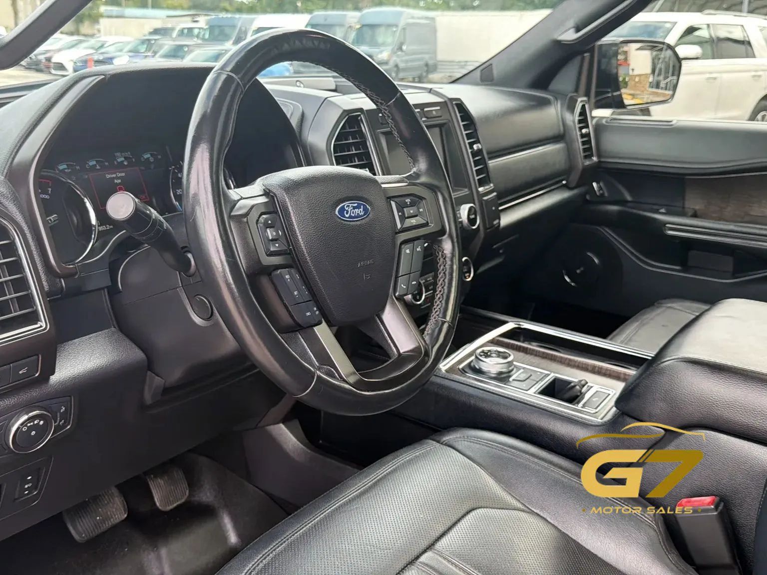 Used 2018 Ford Expedition Limited w/ Equipment Group 301A RWD image 18