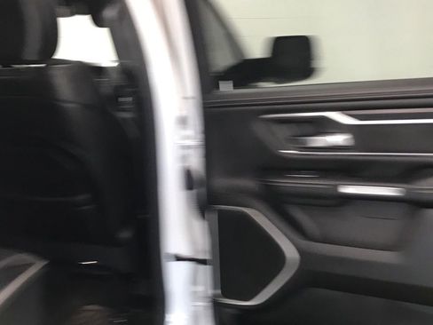 Used 2023 RAM 1500 Laramie image 36