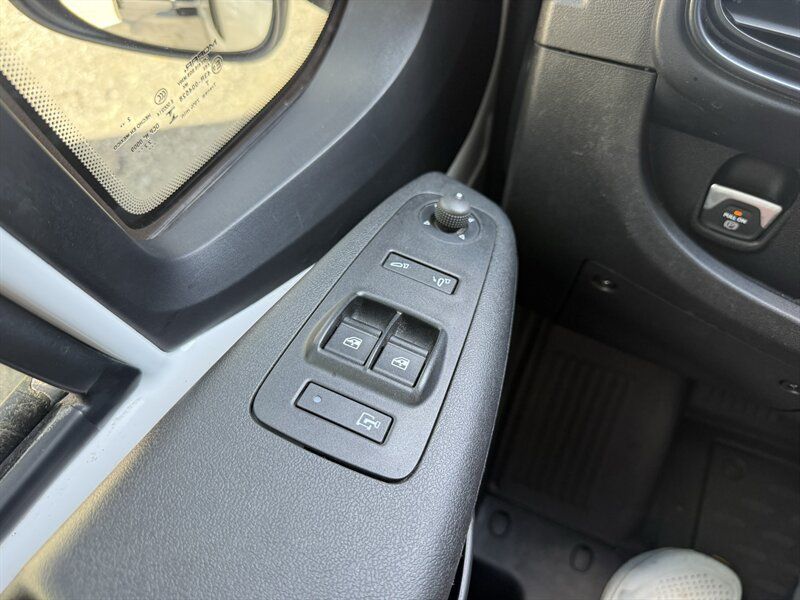 Used 2023 RAM ProMaster 1500 w/ Driver Convenience Group FWD image 10