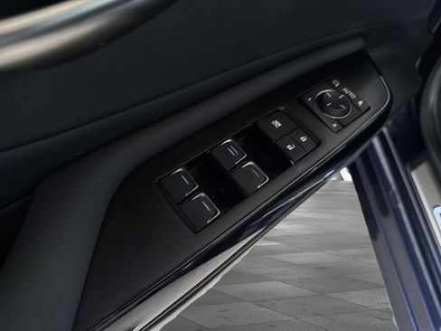 Certified 2023 Lexus ES 350 w/ Premium Package image 9