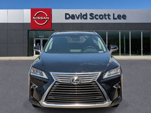 Used 2019 Lexus RX 350L FWD w/ Premium Package image 2