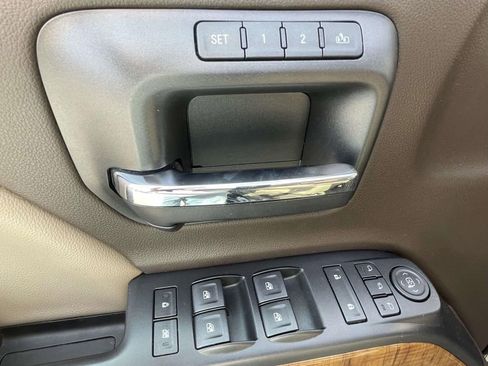 Used 2018 GMC Sierra 1500 SLT w/ SLT Premium Package image 20