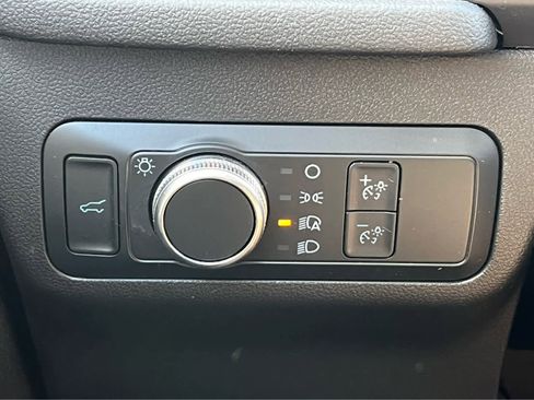 Used 2022 Ford Escape SE w/ Convenience Package image 29