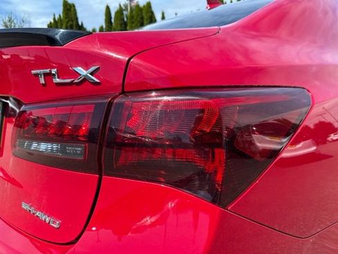 Used 2018 Acura TLX V6 w/ Technology & A-SPEC Pkg AWD/4WD image 13