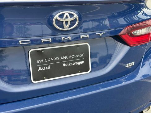 Used 2024 Toyota Camry SE image 13