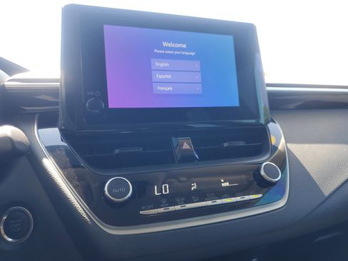 Certified 2024 Toyota Corolla LE w/ LE Convenience Package FWD image 25