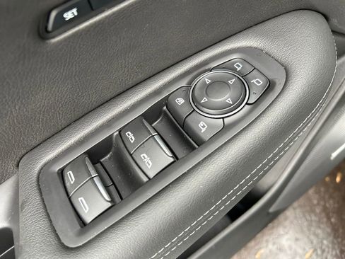 Used 2024 Cadillac XT6 Premium Luxury image 23