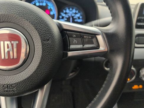 Used 2018 FIAT 124 Spider Classica RWD image 31