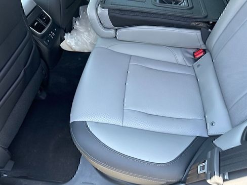 New 2025 Subaru Outback Limited w/ Popular Package #2 image 7