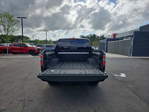 Used 2025 Nissan Frontier Pro-X w/ Pro Premium Package image 13