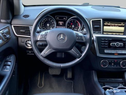 Used 2015 Mercedes-Benz ML 350 4MATIC image 6