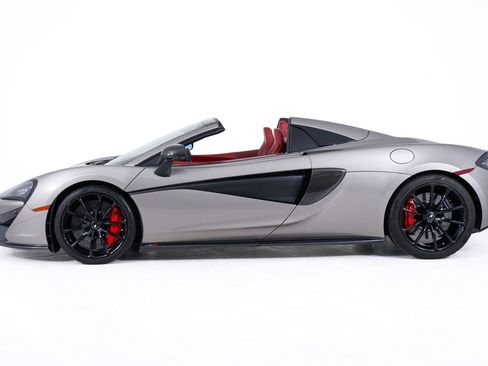 Used 2019 McLaren 570S Spider RWD image 2