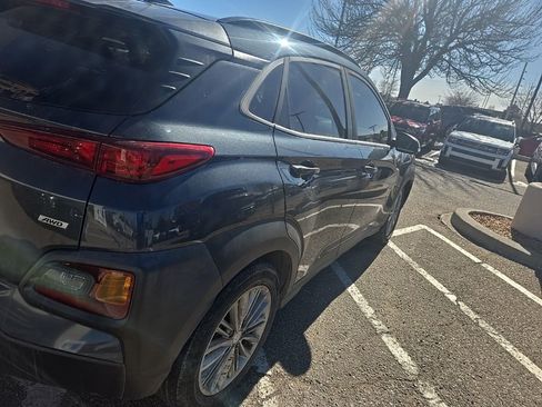 Used 2018 Hyundai Kona SEL w/ SEL Tech Package 02 image 3