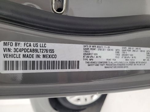 Used 2020 Dodge Journey SE w/ SE Popular Equipment Group FWD image 33