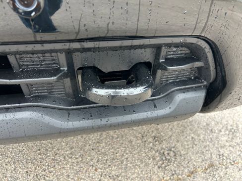 Used 2026 Chevrolet Silverado 2500 Custom w/ Custom Value Package image 3