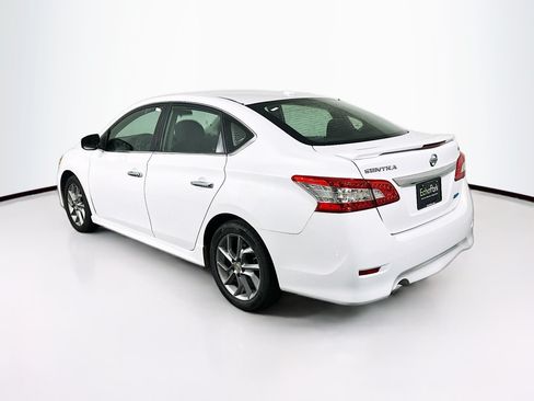 Used 2014 Nissan Sentra SR w/ SR Driver Package FWD image 5