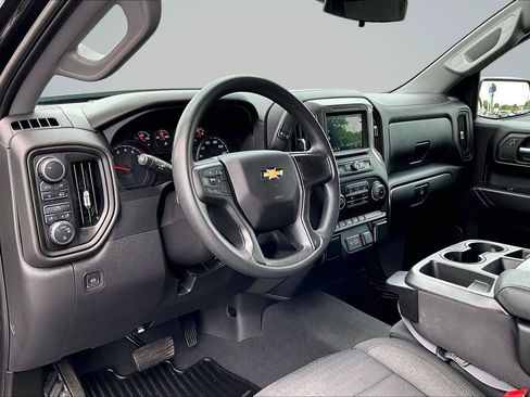 Used 2023 Chevrolet Silverado 1500 Custom AWD/4WD image 15