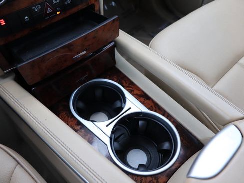 Used 2012 Mercedes-Benz GL 450 4MATIC image 30