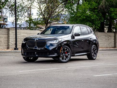 New 2026 BMW X3 xDrive30 w/ M Sport Package AWD/4WD image 1
