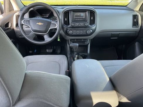 Used 2016 Chevrolet Colorado W/T w/ WT Convenience Package RWD image 9