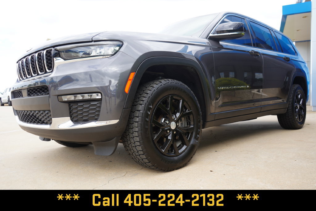 Used 2023 Jeep Grand Cherokee L Limited w/ Trailer Tow Group (B) AWD/4WD image 4