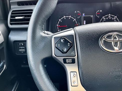 Used 2020 Toyota 4Runner SR5 Premium AWD/4WD image 24
